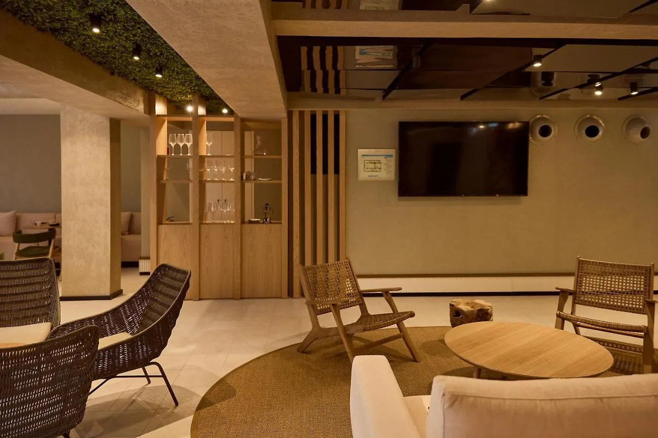 Omid Saldanha Hotel Lisbon