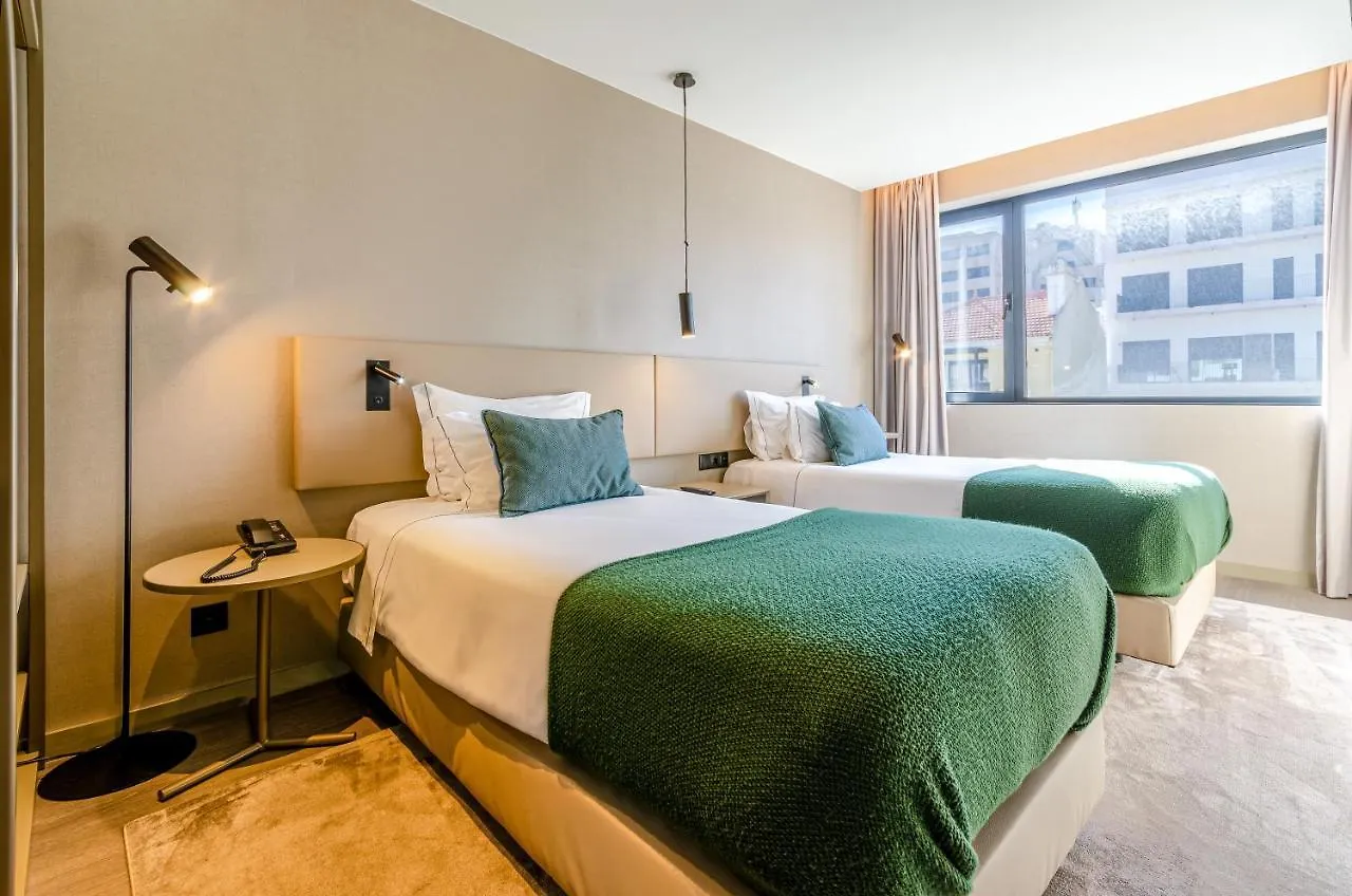 Omid Saldanha Hotel Lisbon 4*,