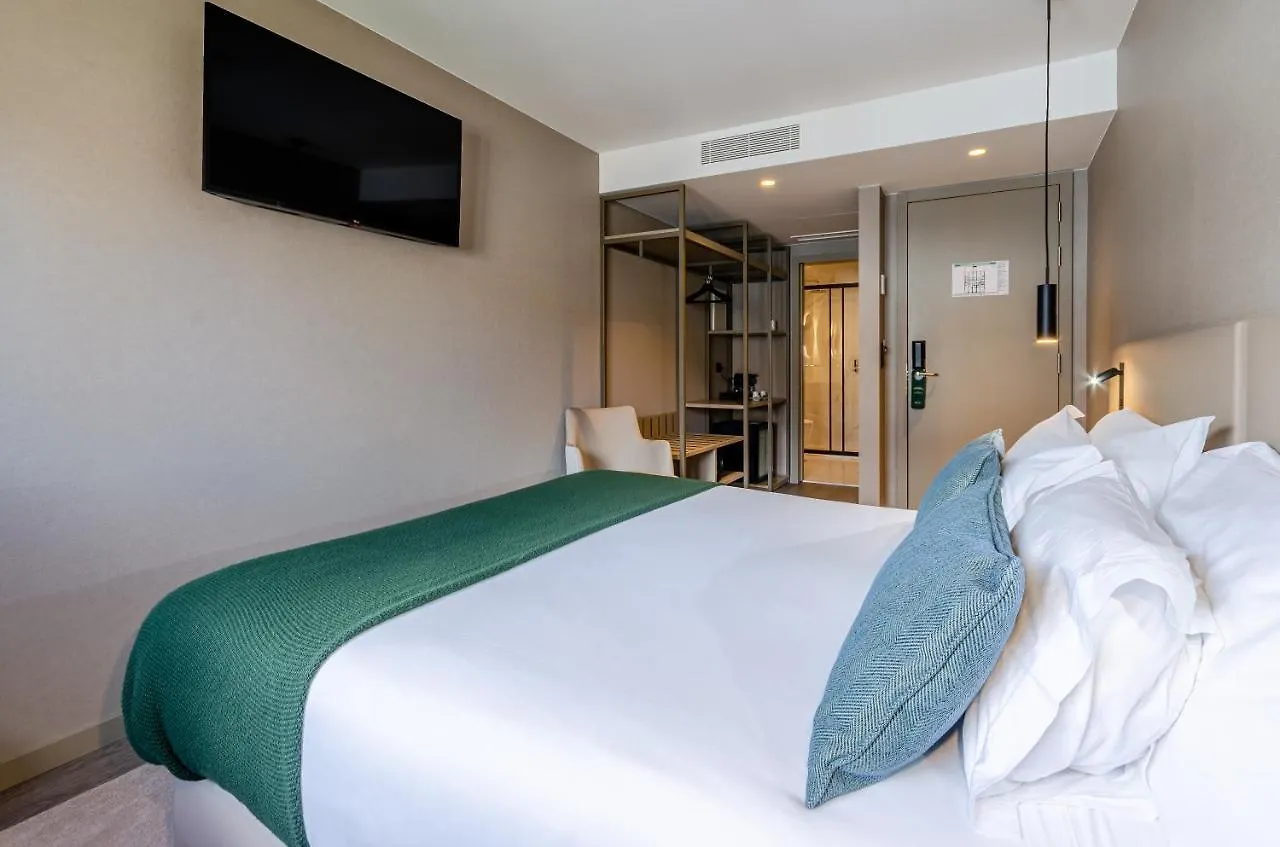 Omid Saldanha Hotel Lisbon 4*,